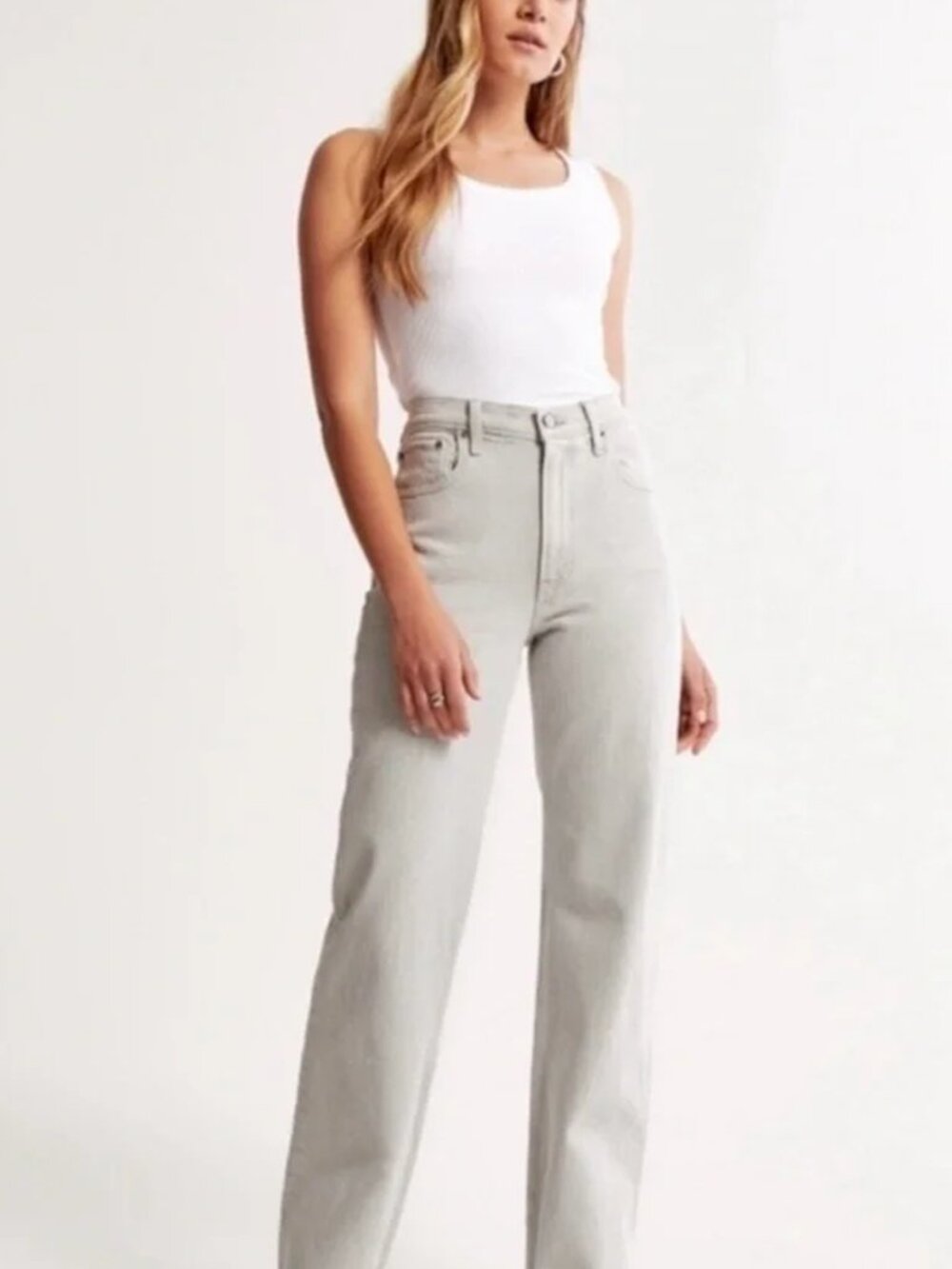 Abercrombie The '90s Relaxed Jean High Rise Light Gray 28/6 Regular